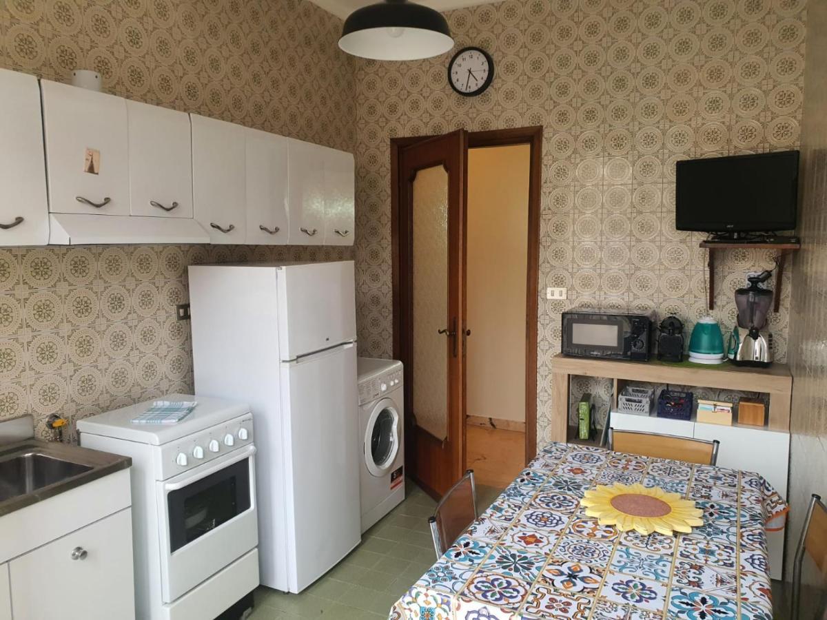 La Casa Dei Nonni - Ampio Trilocale Zona Lingotto Daire Torino Dış mekan fotoğraf