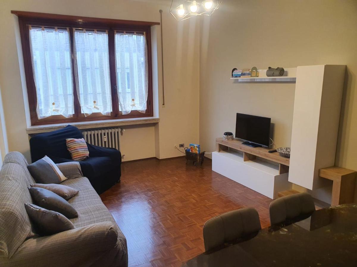 La Casa Dei Nonni - Ampio Trilocale Zona Lingotto Daire Torino Dış mekan fotoğraf