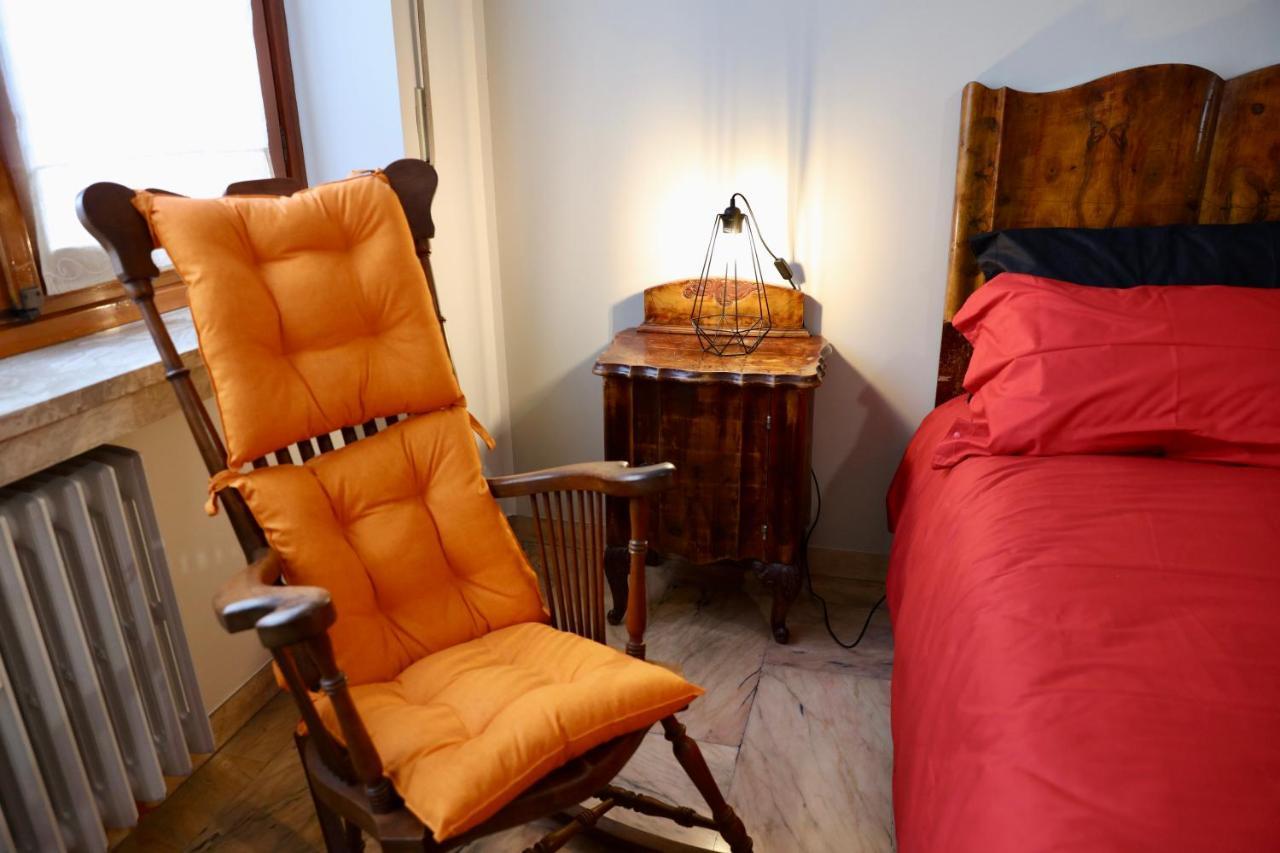 La Casa Dei Nonni - Ampio Trilocale Zona Lingotto Daire Torino Dış mekan fotoğraf